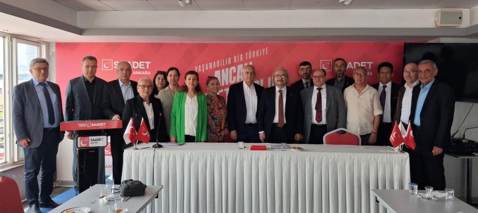 Ankara Bolu Dernekleri Federasyonundan Saadet Partisine ziyaret.