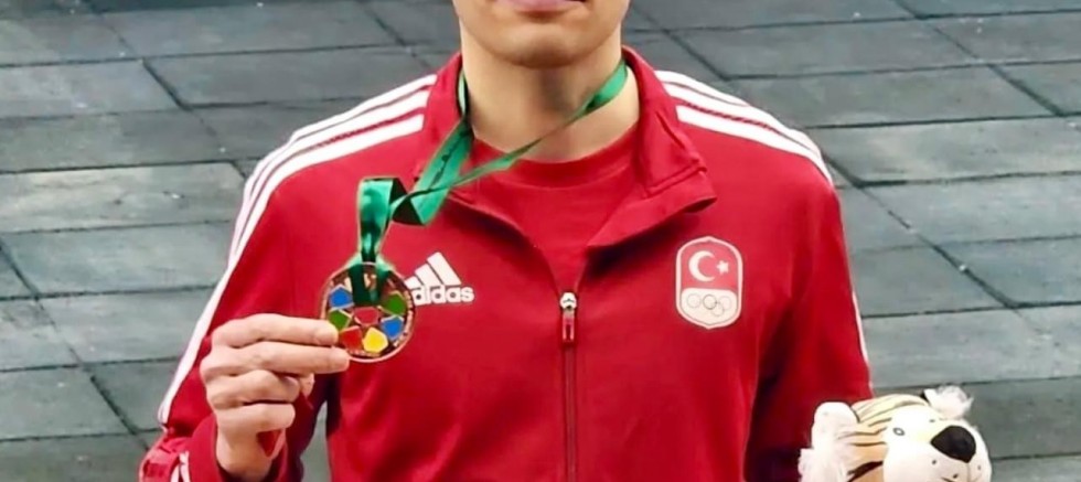Buğra Selimzade’den Bronz Madalya