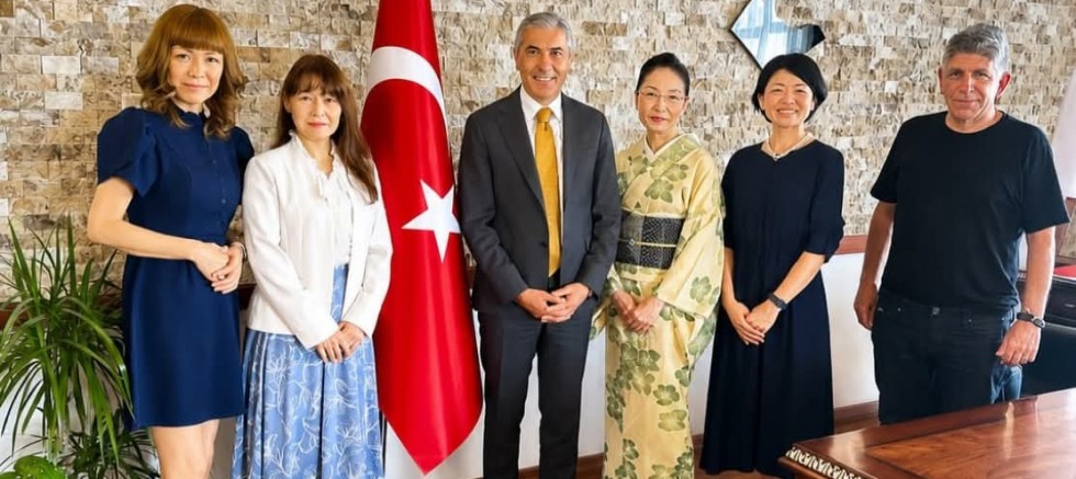 Japon heyeti Beypazarı kaymakamını ziyaret etti.