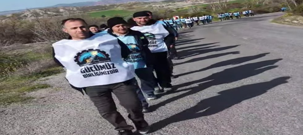 Maden işçileri Ankara'ya yürüyor.