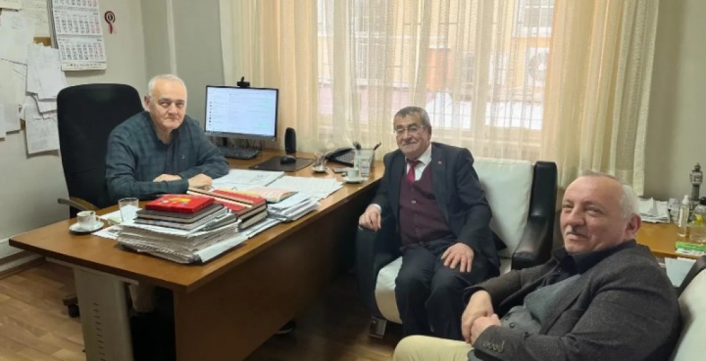 Mehmet Bilgin, Kıbrıscık Belediye Başkanı Emin Tekemen ile görüştü