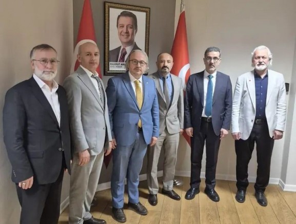Öz Büro İş Sendikasından Ahmet Yazıcıya ziyaret
