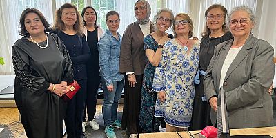 Medersahi Atılım Dernegı kurucuları bir araya geldiler.