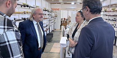 Saadet Partisinden Büyük Perde ve Ev Tekstili Fuarı’nı ziyaret