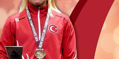 YASEMİN ADAR 7. KEZ AVRUPA'NIN ZİRVESİNDE